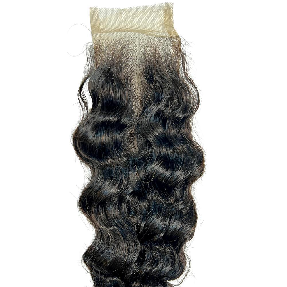 Brazilian Body Wave Transparent 2"x6" Closure with natural waves for a voluminous look.