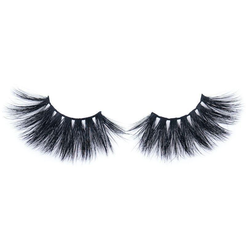 Luxurious 5D mink lashes with a voluminous, layered effect for a dramatic and fuller look. - Nikki Smith Collection