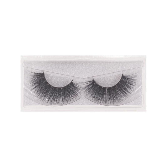 3D lashes from Nikki Smith Hair Collection, offering voluminous, fluttery lashes with a natural, layered look for a dramatic yet elegant eye enhancement.