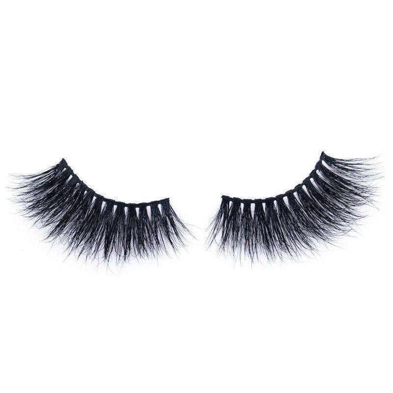 Luxurious 5D mink lashes with a voluminous, layered effect for a dramatic and fuller look. - Nikki Smith Collection