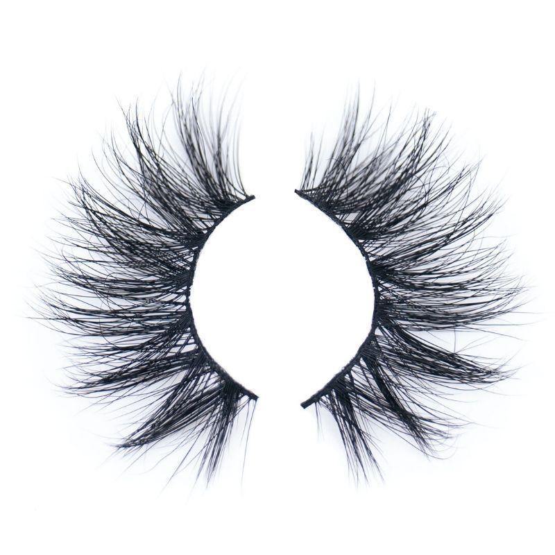 Luxurious 5D mink lashes with a voluminous, layered effect for a dramatic and fuller look. - Nikki Smith Collection