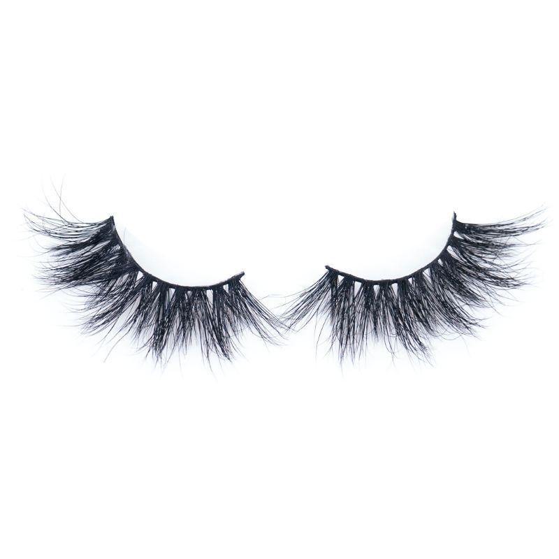 Luxurious 5D mink lashes with a voluminous, layered effect for a dramatic and fuller look. - Nikki Smith Collection