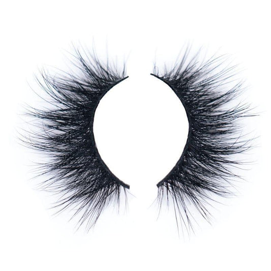 Luxurious 5D mink lashes with a voluminous, layered effect for a dramatic and fuller look. - Nikki Smith Collection