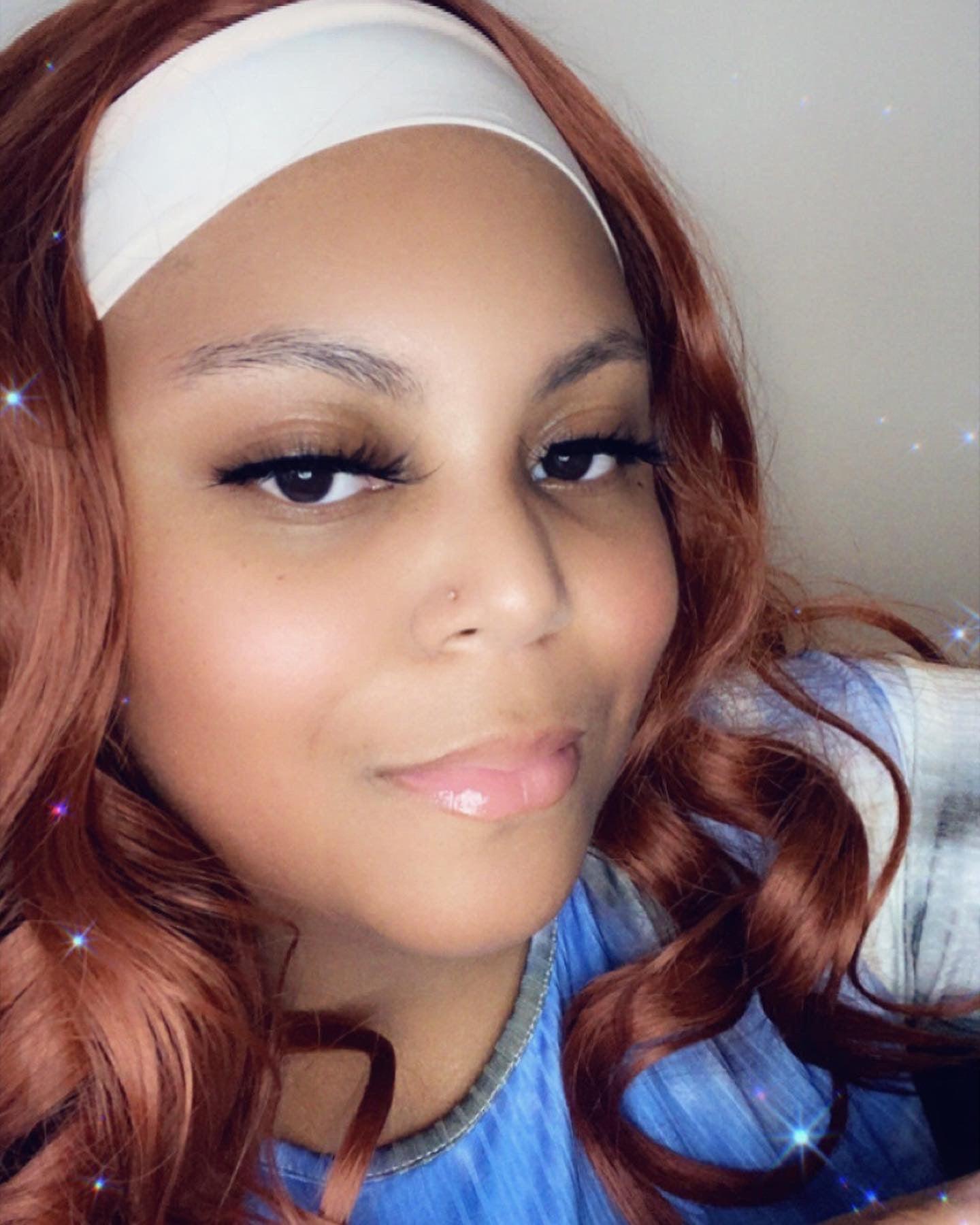 3D lashes from Nikki Smith Hair Collection, offering voluminous, fluttery lashes with a natural, layered look for a dramatic yet elegant eye enhancement.