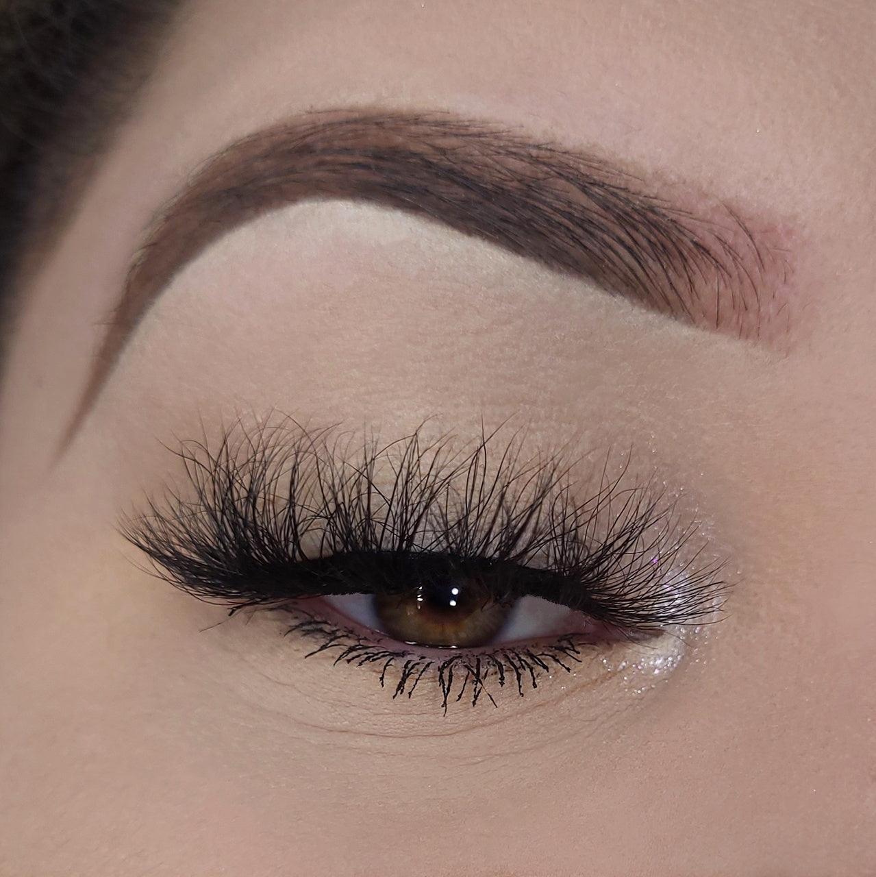 Luxurious 5D mink lashes with a voluminous, layered effect for a dramatic and fuller look. - Nikki Smith Collection